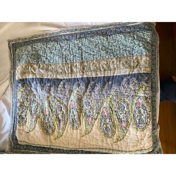 Soft Surroundings Blue White paisley pillow shams set zip close cotton linen - Picture 9 of 10